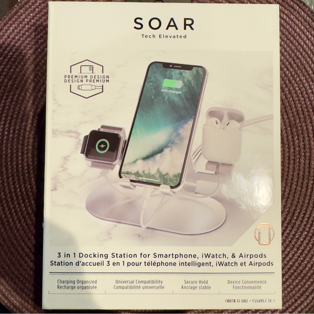 “SOAR Tech Elevated” 3-in-1 Docking Station - Silver